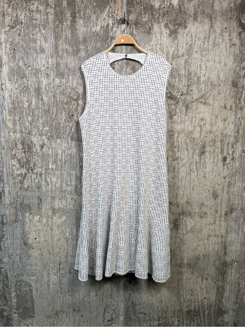 ST. JOHN Women's Graphic Ottoman Fit & Flare Knit Dress Size 18 in Cream/Caviar